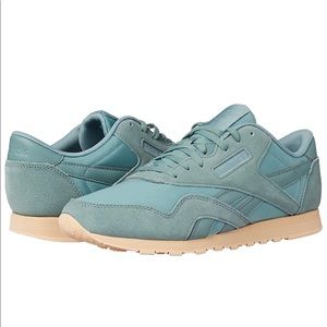 Reebok CL nylon shoes